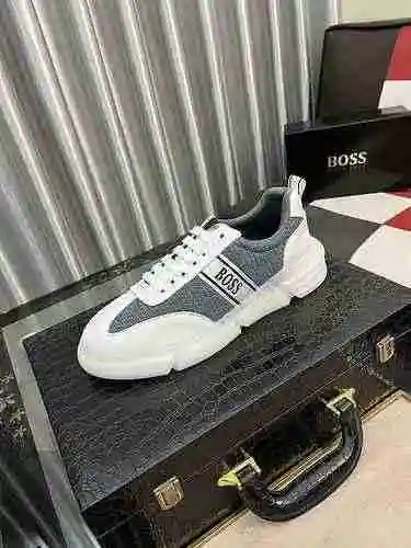 Boss 男鞋 编码：0630B30 Tamaño：38-44