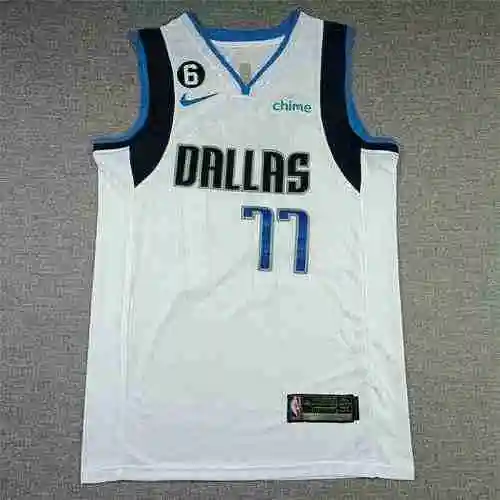 Mavericks 77 Luca Dongcheqi 22-23 Temporada Blanco