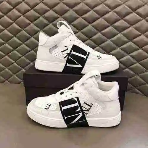 Zapato Valentino Hombre Código: 0216B80 Talla: 38-44 (45 personalizados sin devolución ni cambio)