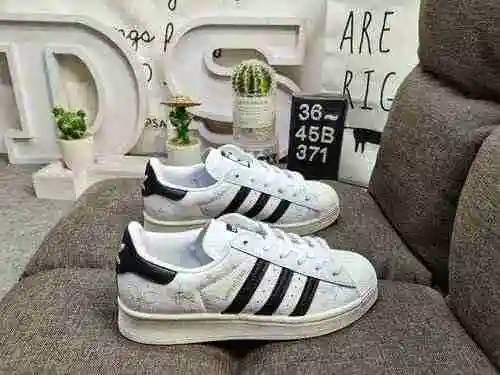371 373D Original Last Data Development # Using Spliced Leather Upper # Improved Full Surround insol
