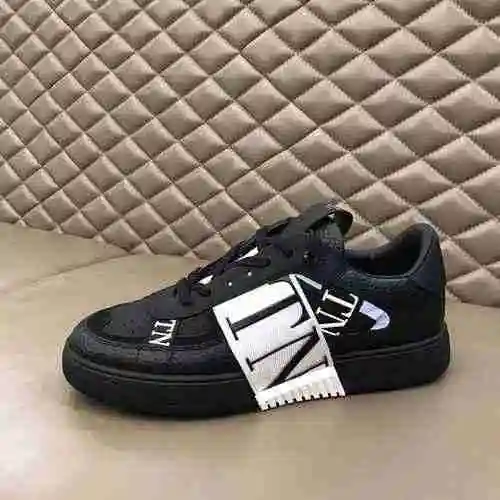 Zapato Valentino Hombre Código: 0216B60 Talla: 38-44 (45 personalizados sin devolución ni cambio)