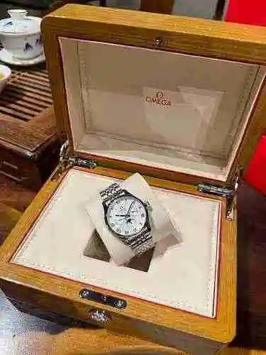 Reloj Omega para hombre combinado con movimiento mecánico original completamente automático Caja de 