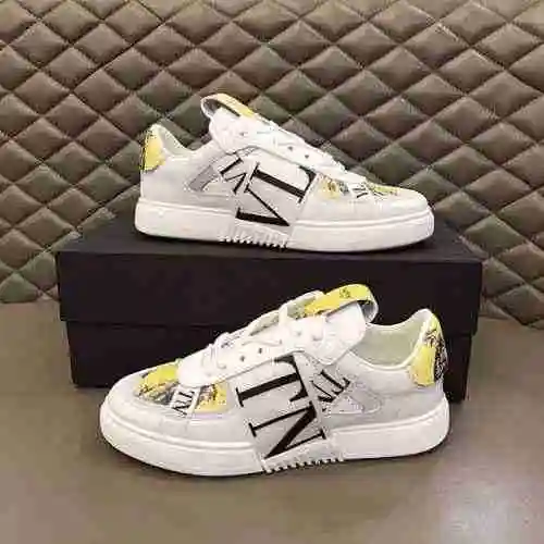 Zapato Valentino Hombre Código: 0216B70 Talla: 38-44 (45 personalizados sin devolución ni cambio)