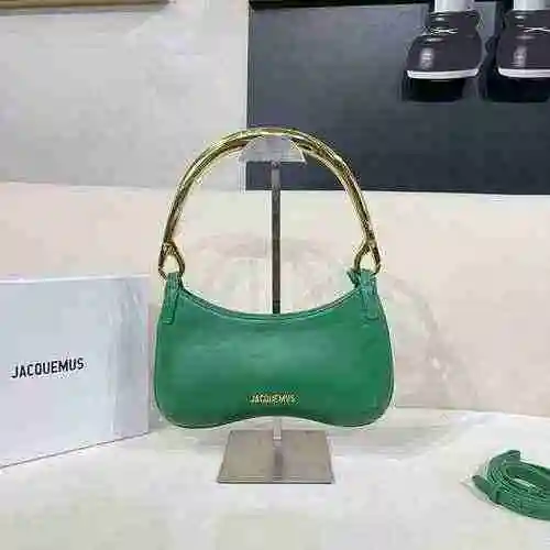 La bolsa para las axilas está hecha de piel de vaca original importada, con una bolsa de regalo de e