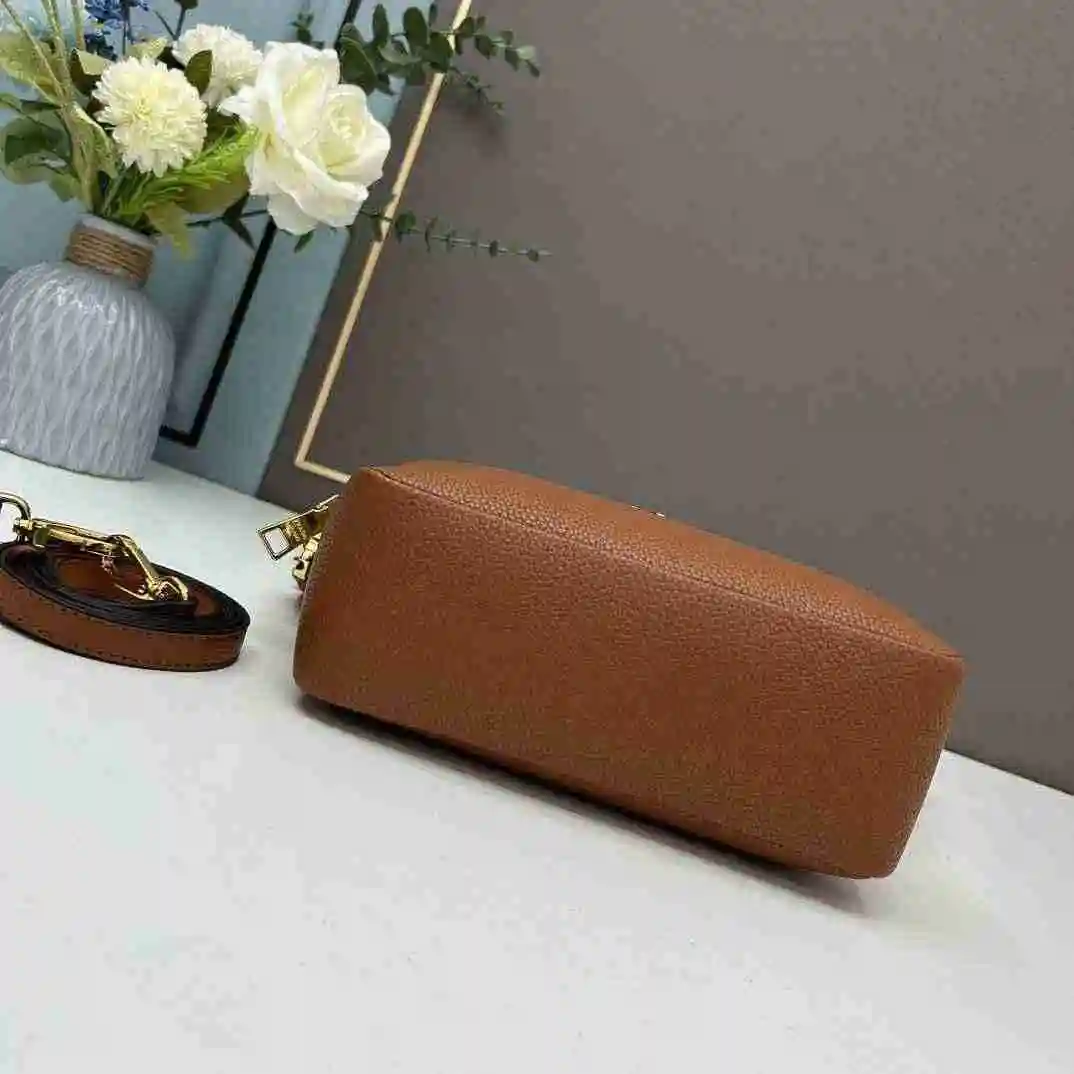 DW002550 (11).webp