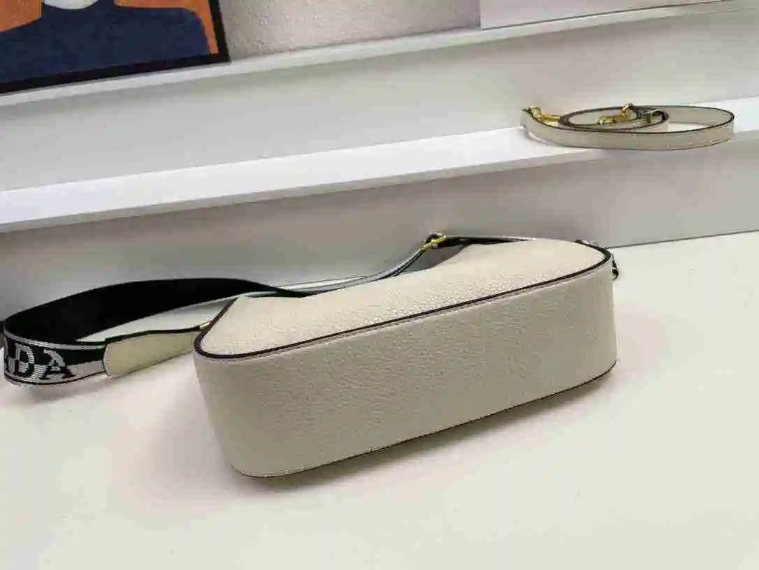 DW002550 (43).webp