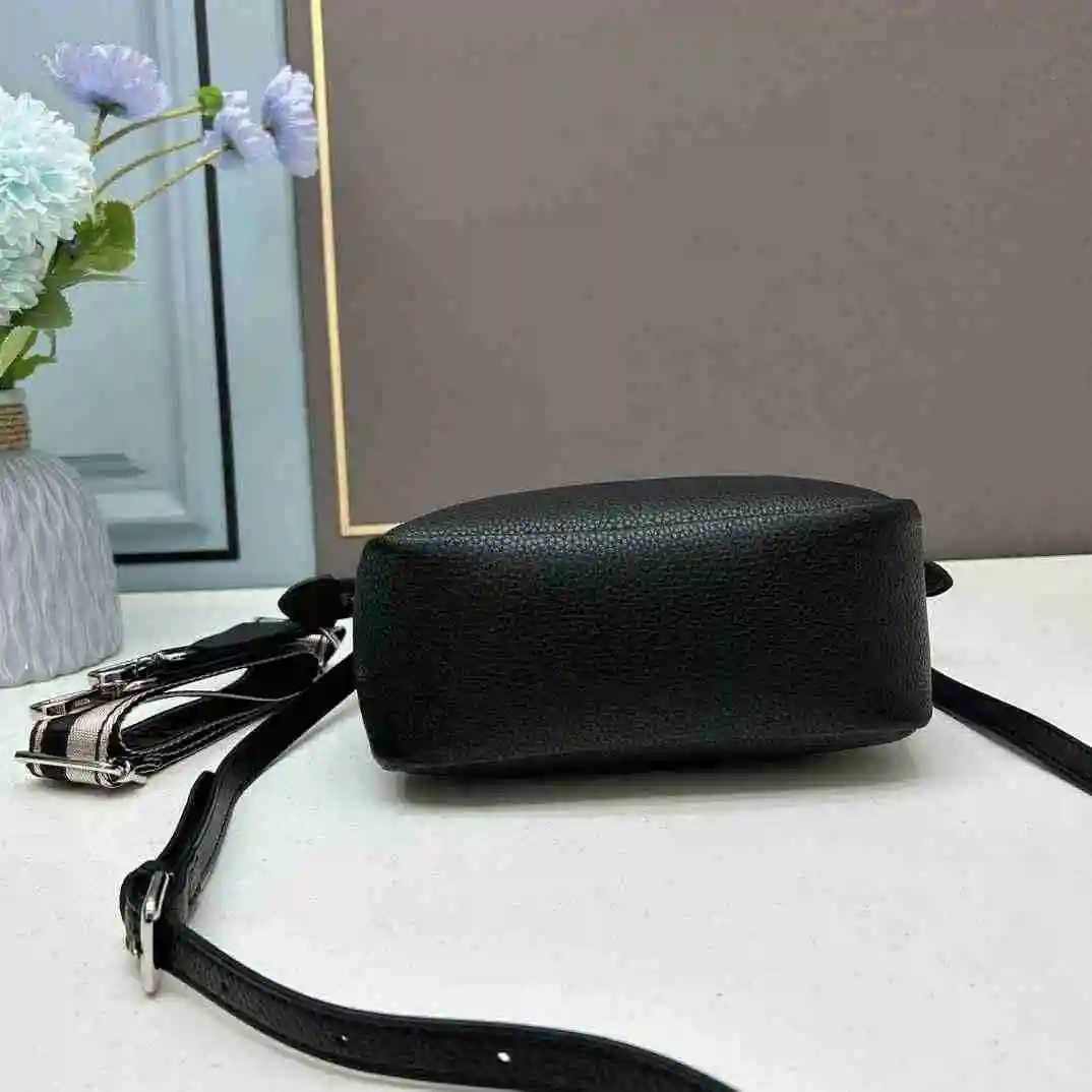 DW002550 (13).webp
