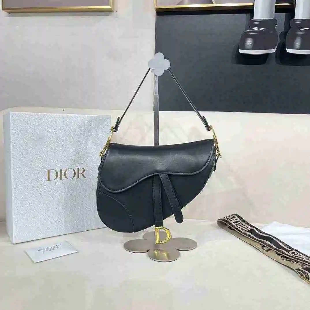 DW002050 (1).webp