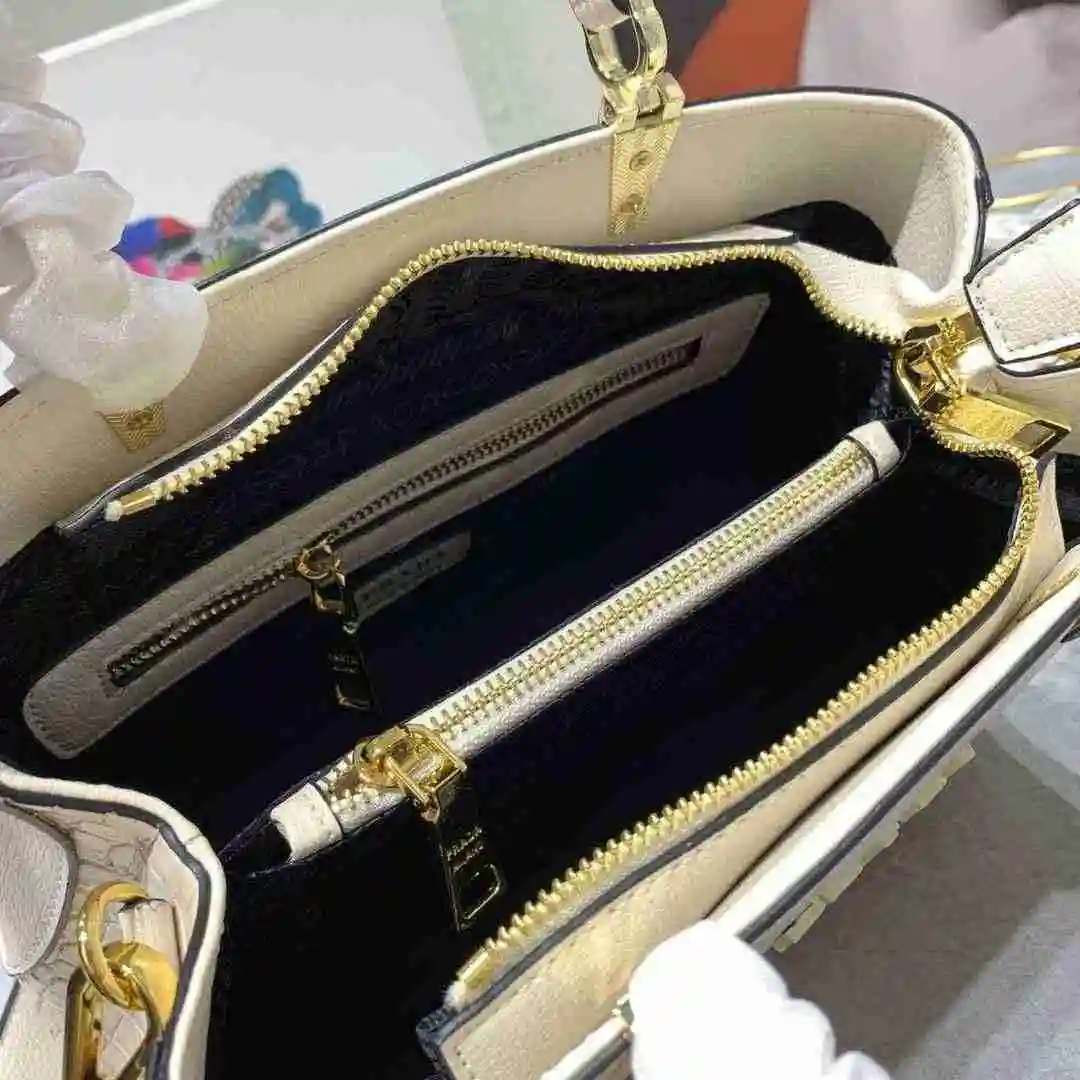 DW002750 (2).webp
