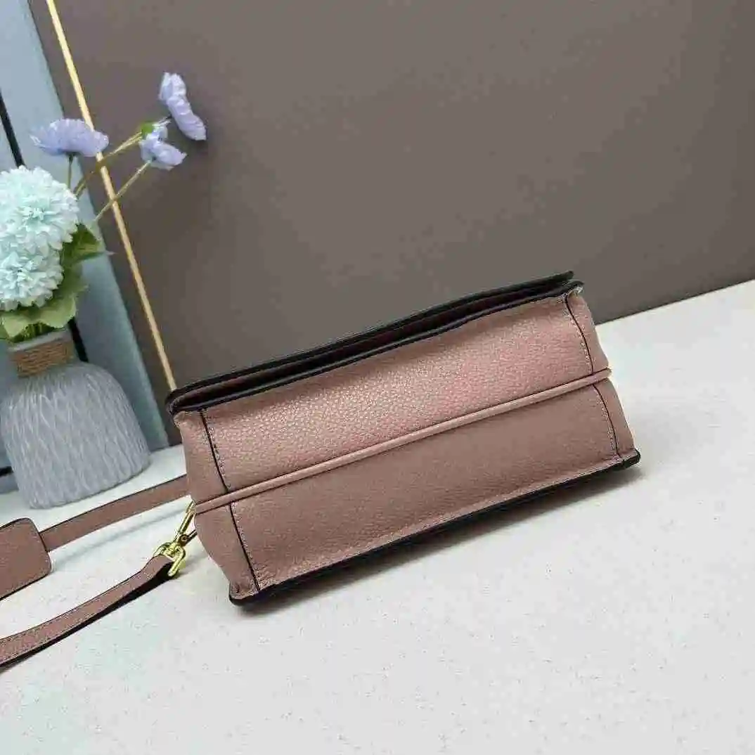 DW002450 (23).webp