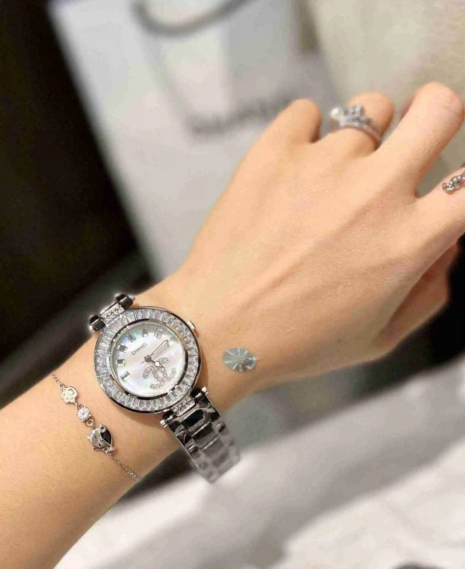 KK02250 (7).webp