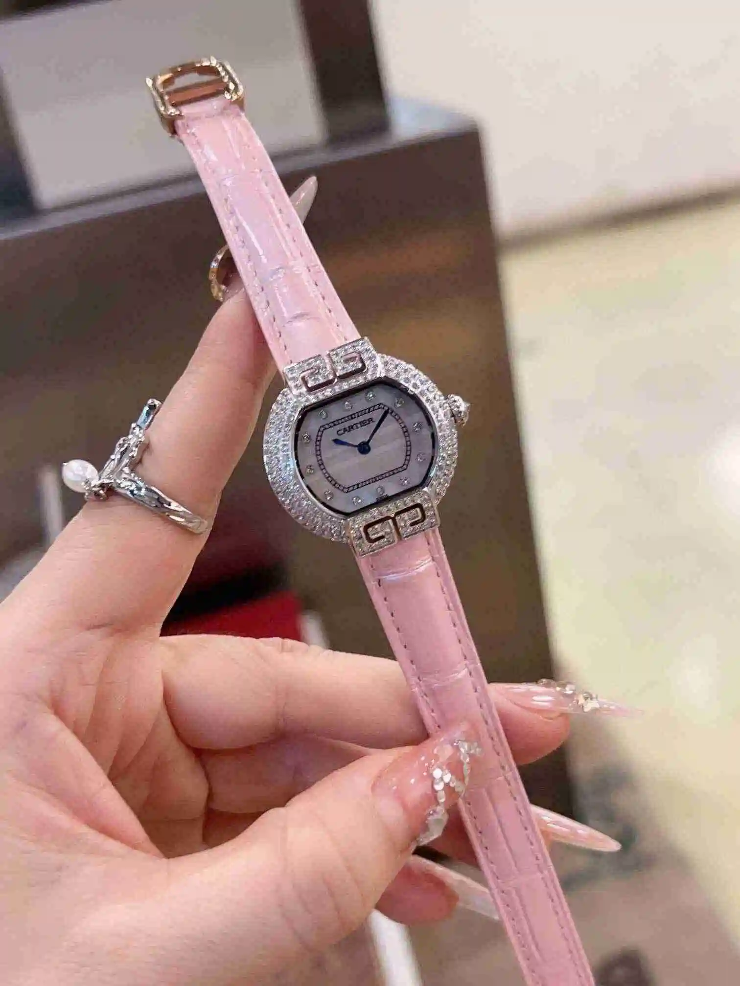 KK04250 (3).webp