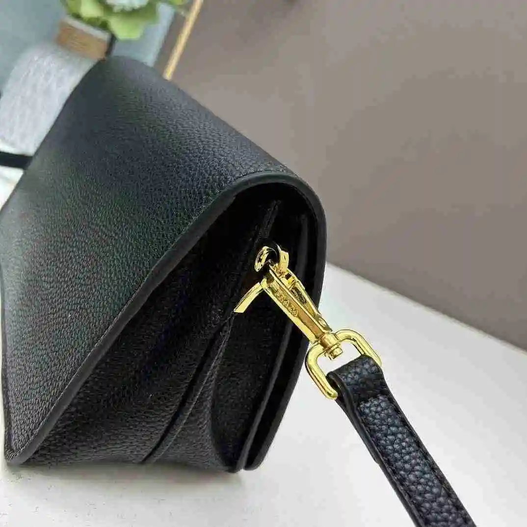 DW002450 (3).webp