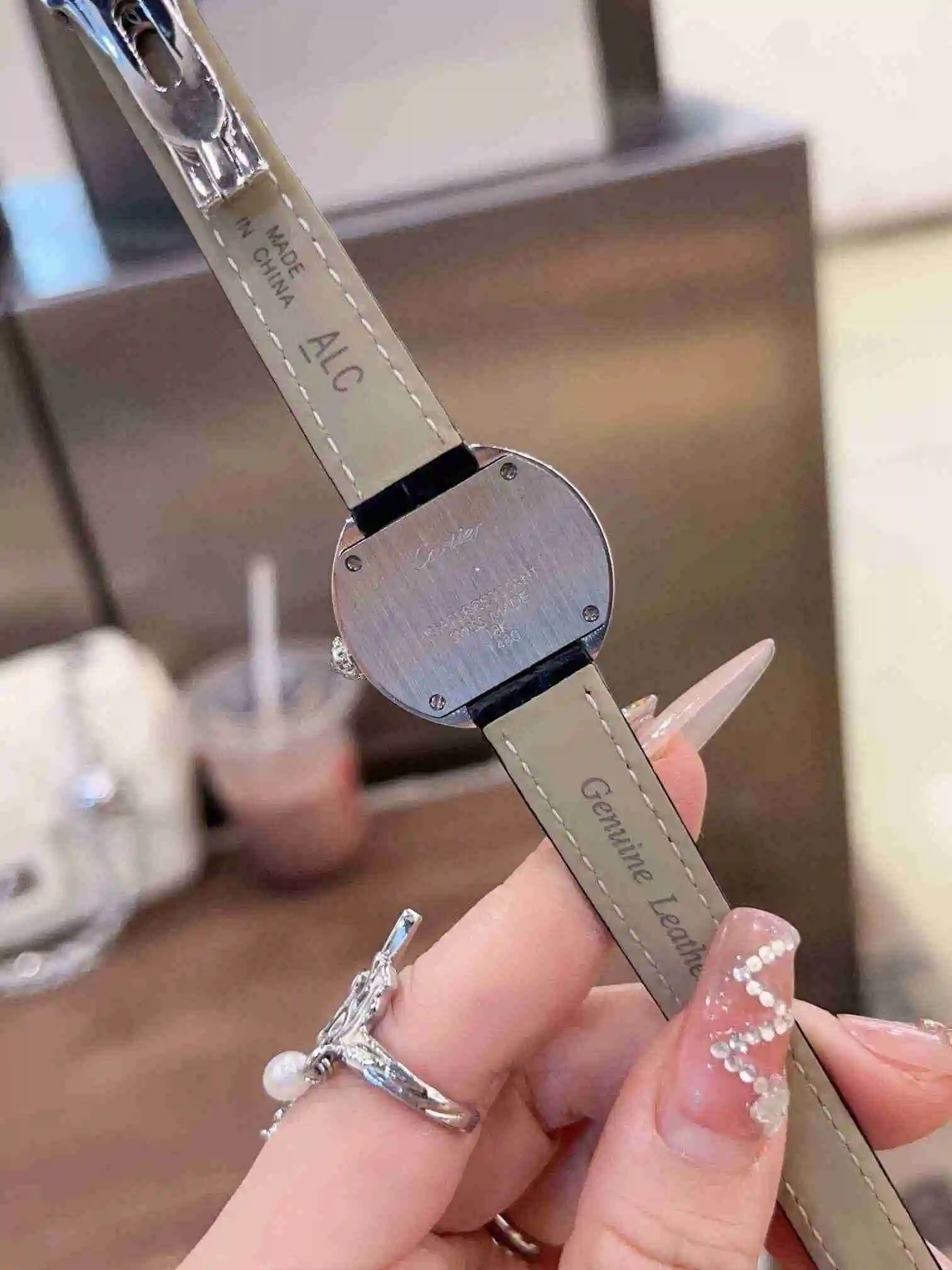 KK05250 (5).webp