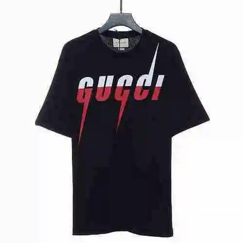 Gucci Manga corta con estampado de rayos y bloques de color