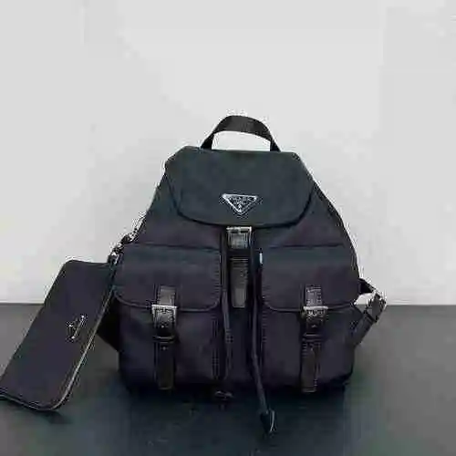Mochila hecha de material de lona importado, bolsa de regalo de entrega de alta calidad, tamaño fact
