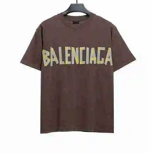 Balenciaga Cinta Doble B Estampada Manga Corta