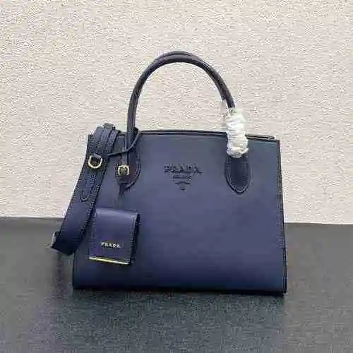 El bolso está hecho de piel de vaca original importada, con una bolsa de regalo de entrega de alta c