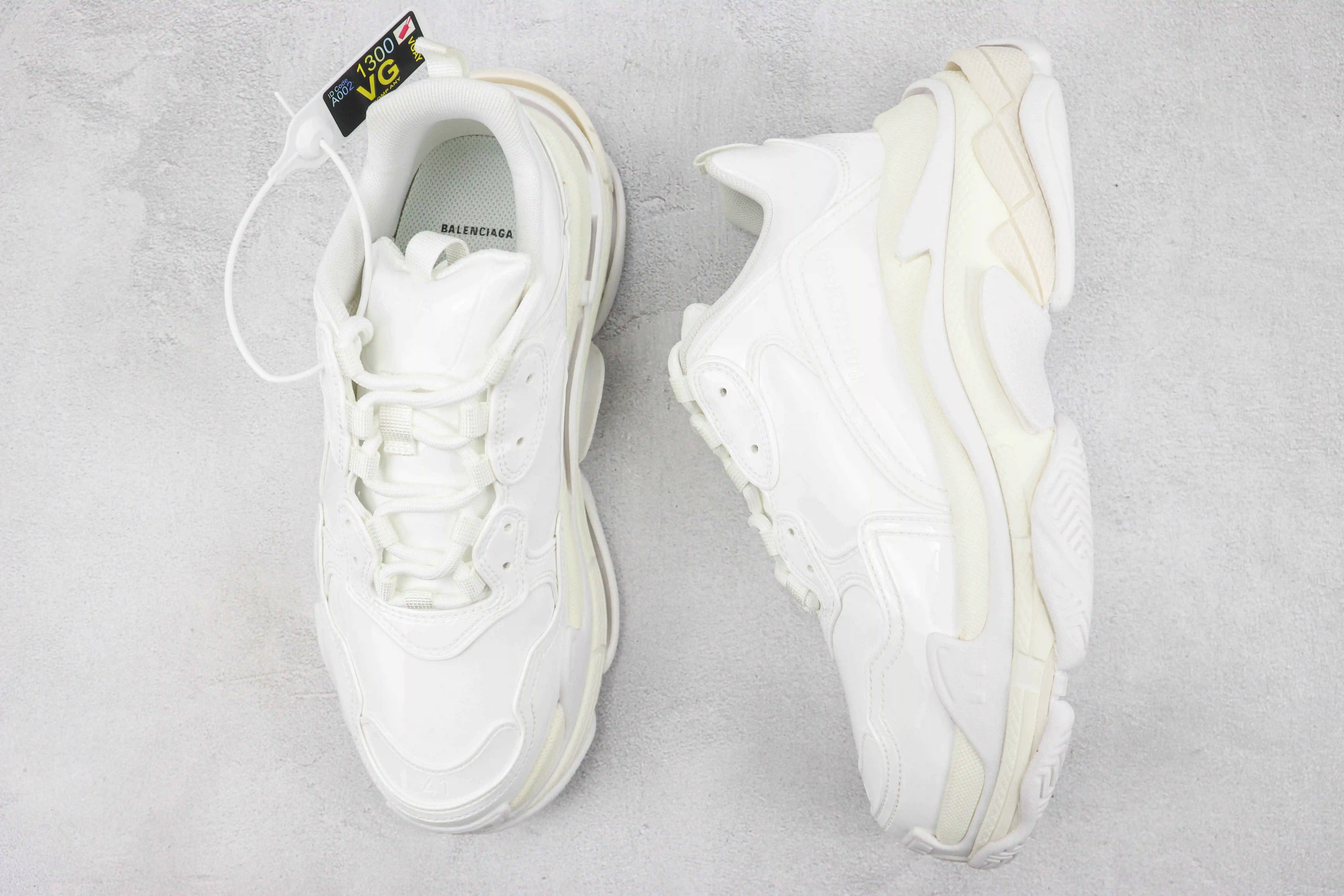 巴黎世家 Triple S  (8 - 9).webp