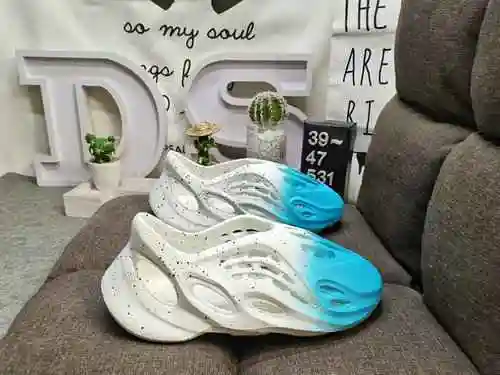 531DAdidas Yeezy Slide Coconut Minimalist Chopper Outdoor Beach Hole Sandals