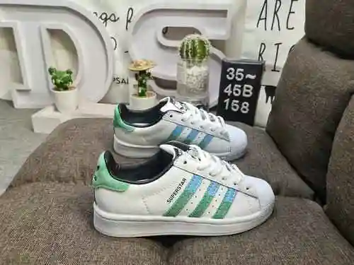158DAdidas Clover Originals Superstar Shell Head Classic Versatile Casual Sports Board Shoes High De