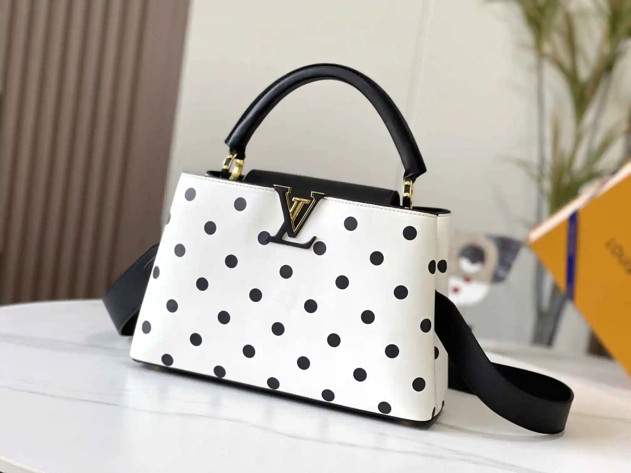JH003250 (1).webp