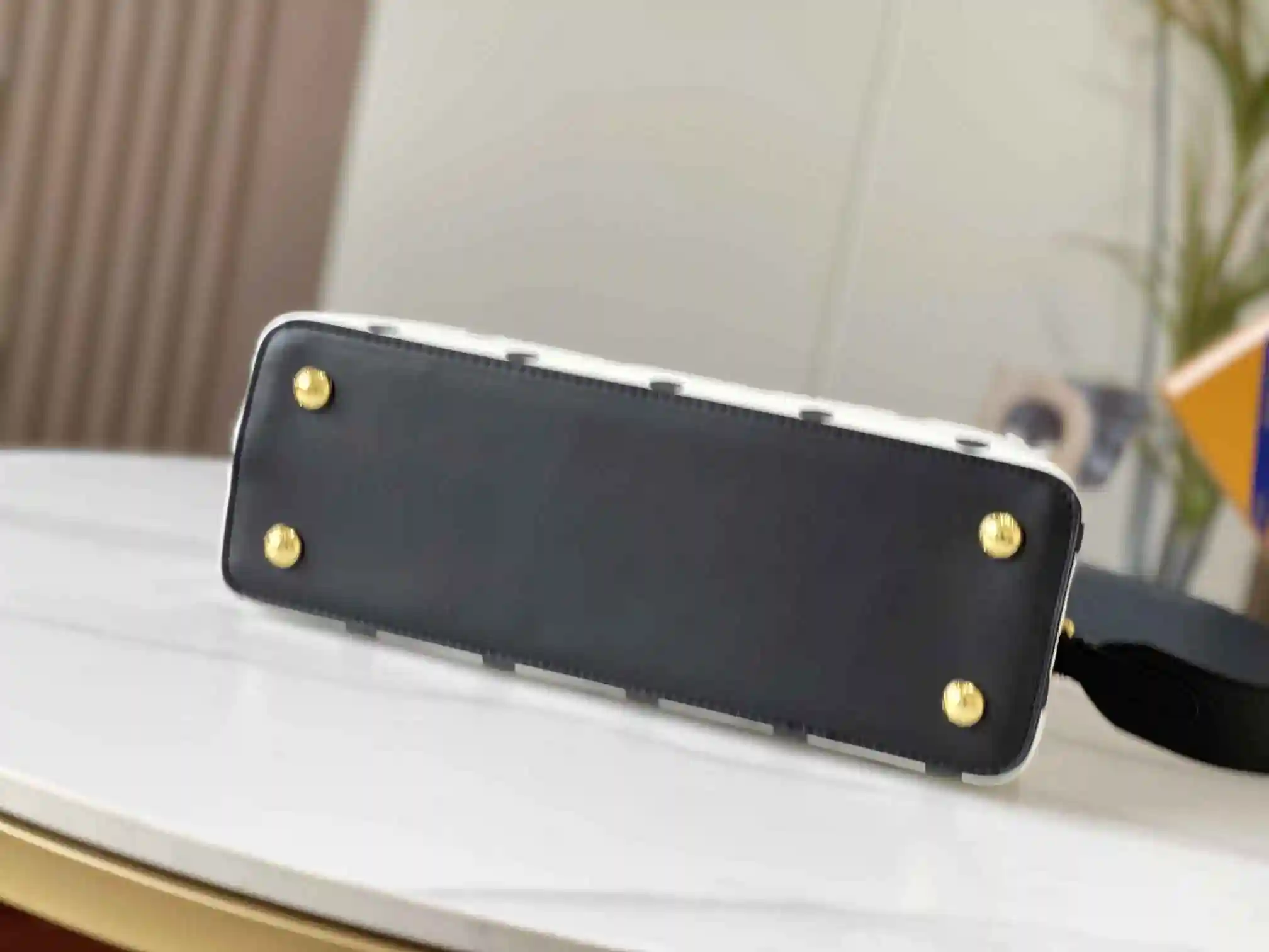 JH003250 (3).webp