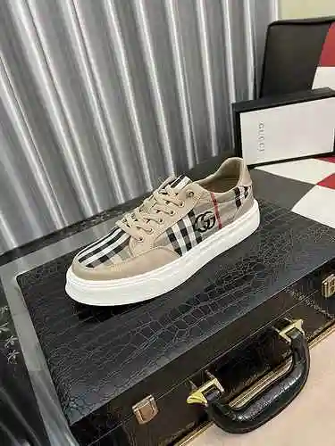 Código de zapato de hombre GUCCI: 0712B40 Talla: 38-44