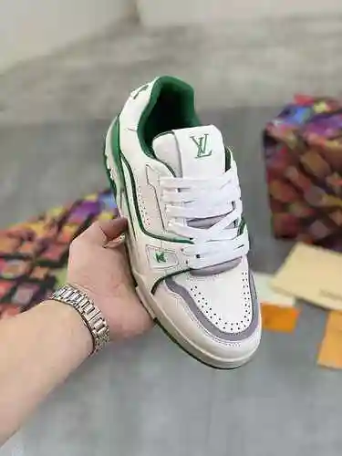 Código de zapato LV para hombre: 0710C20 Talla: 38-45 (46 se puede personalizar)