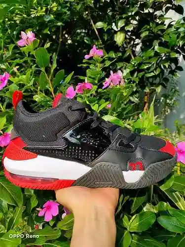 2243 Negro Rojo 40-45