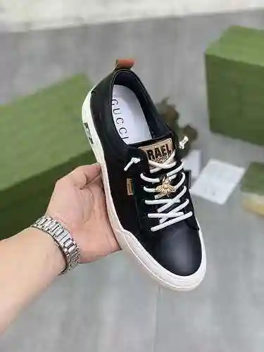 Zapato GUCCI Hombre Código: 0710B50 Talla: 38-44