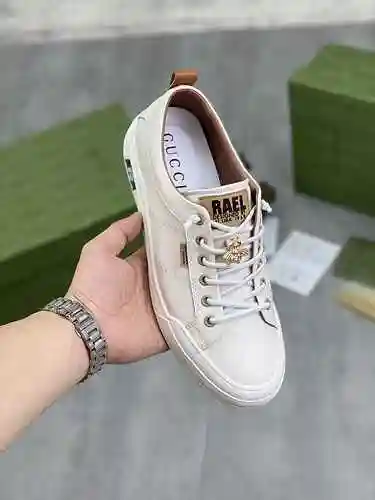 Zapato GUCCI Hombre Código: 0710B50 Talla: 38-44