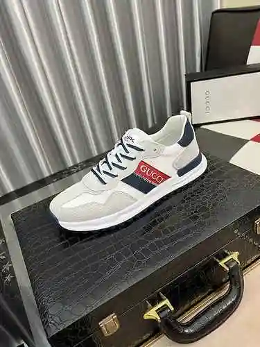 Zapato GUCCI para hombre Código: 0712B50 Talla: 38-44