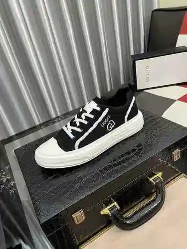 Código de zapato de hombre GUCCI: 0712B40 Talla: 38-44