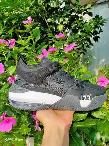 2243 blanco y negro 40-45