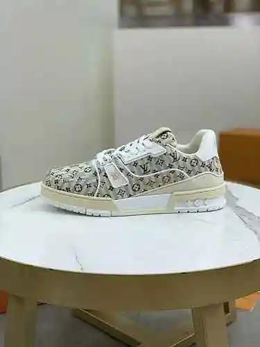 Código de zapato LV para hombre: 0710D00 Talla: 38-45 (45 se puede personalizar)