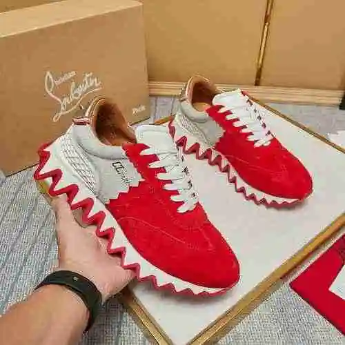 135 Christian Louboutin 22060315 TALLA: 35-48