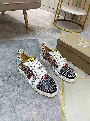 Christian Louboutin 23022006-8 talla: 38-45 (personalizado46.47)