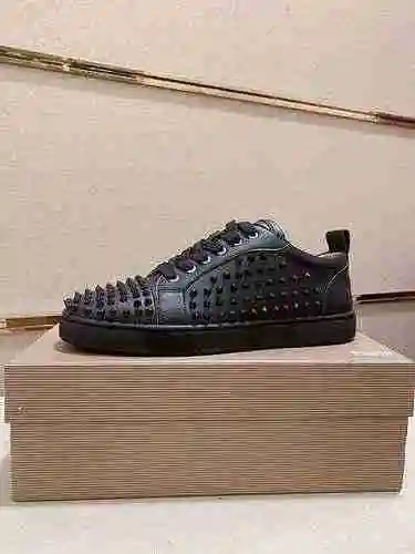 Christian Louboutin 22060315 TALLA: 38-44
