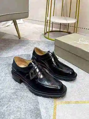 155 Christian Louboutin 23022005-1 talla: 35-44 (personalizado45)