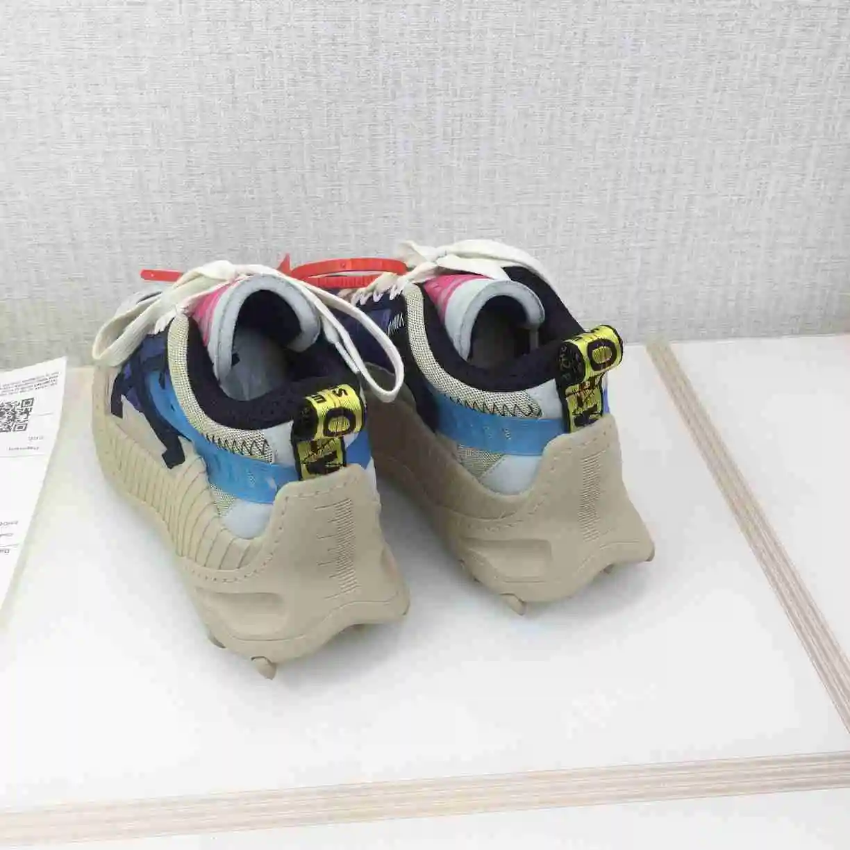 35-44 (4).webp