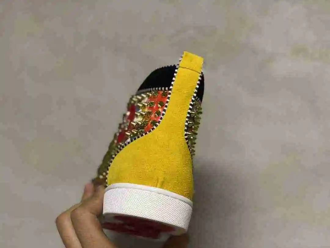 https://xcimg.szwego.com/20201018/i1603007892_1098_5.webp