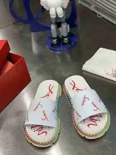 Christian Louboutin 22060305 TALLA: 38-45