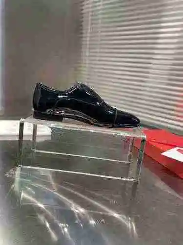 /140 Christian Louboutin 22022771 talla: 38-47