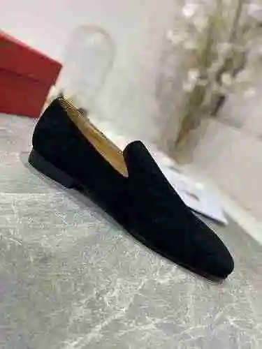 /135 Christian Louboutin 22022748 talla: 38-47