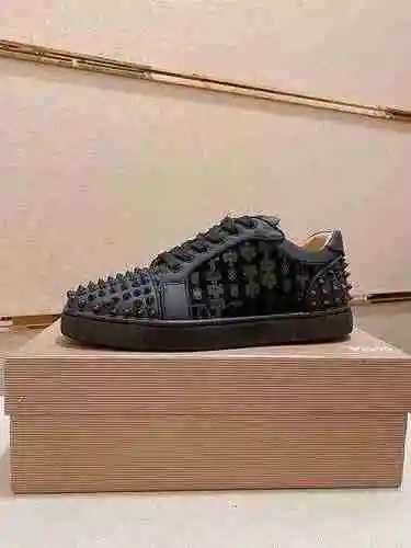 Christian Louboutin 22060314 TALLA: 38-44