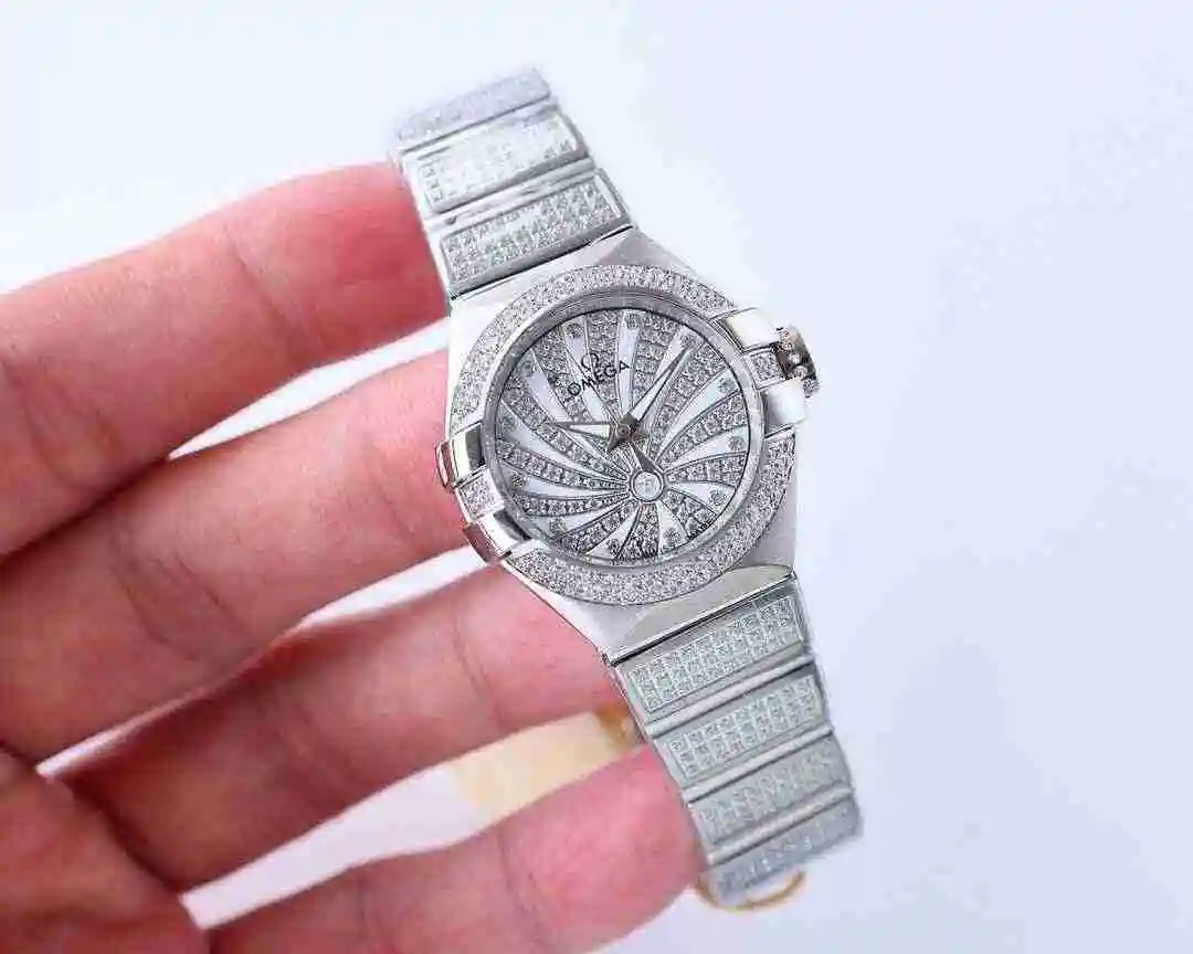 KK011500 (1).webp