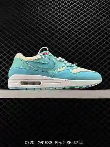 9. Las zapatillas para correr con media amortiguación y transpirables con tecnología híbrida Nike/Ni