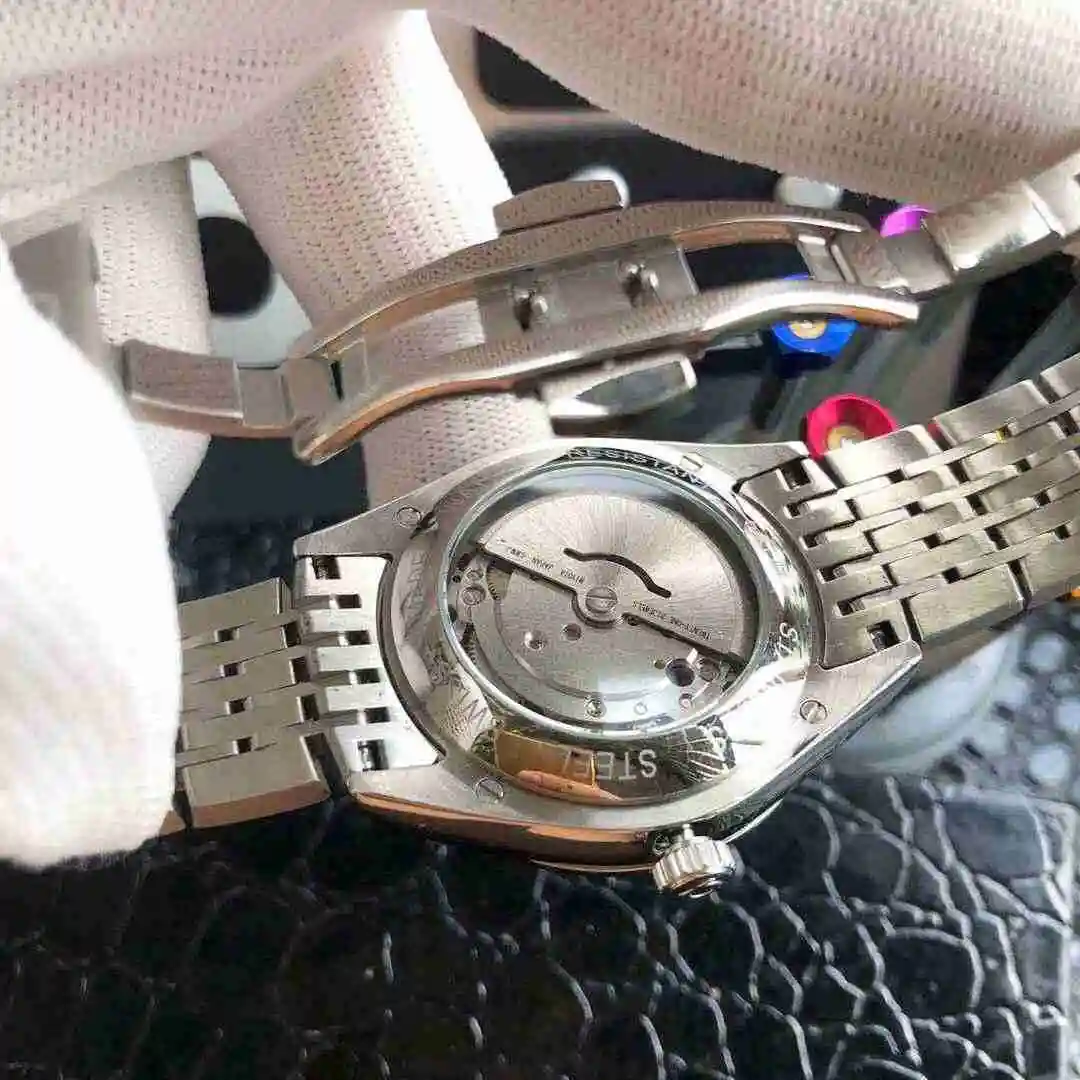 KK04950 (7).webp