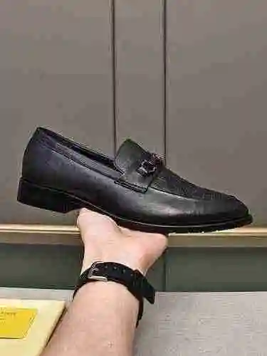 Código de zapato LV para hombre: 0717B70 Talla: 38-44 (45 se puede personalizar)